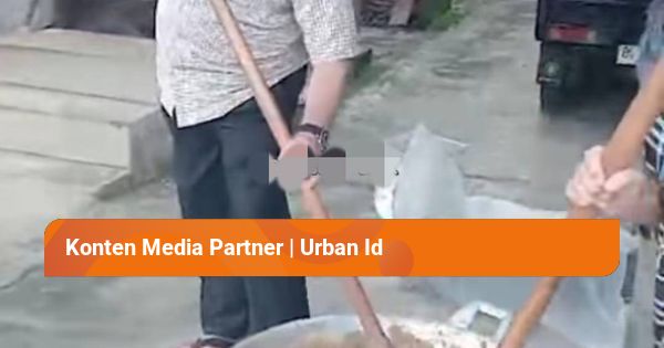 Beredar Video Firli Bahuri Pulang Kampung ke OKU, Buat Lempuk Durian | kumparan.com